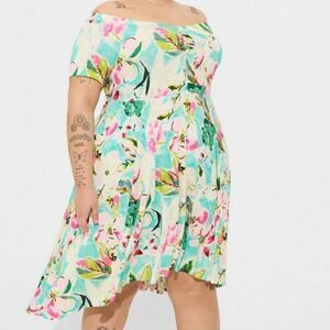 Torrid Women's Plus Size Mini Soft Off-Shoulder Skater Floral Dress